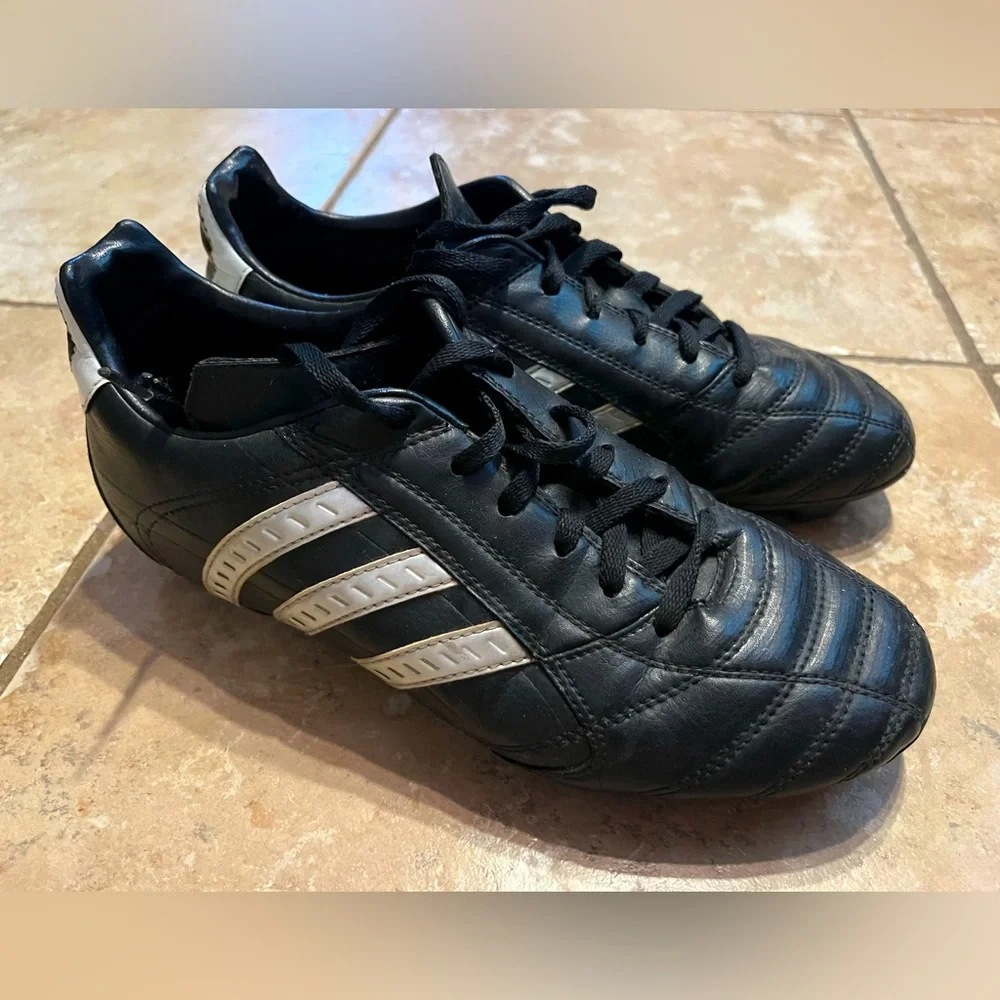 Adidas TraXion Soccer Cleats Firm  Ground Black Gray Retro 2005 Big Boy 5.5_5